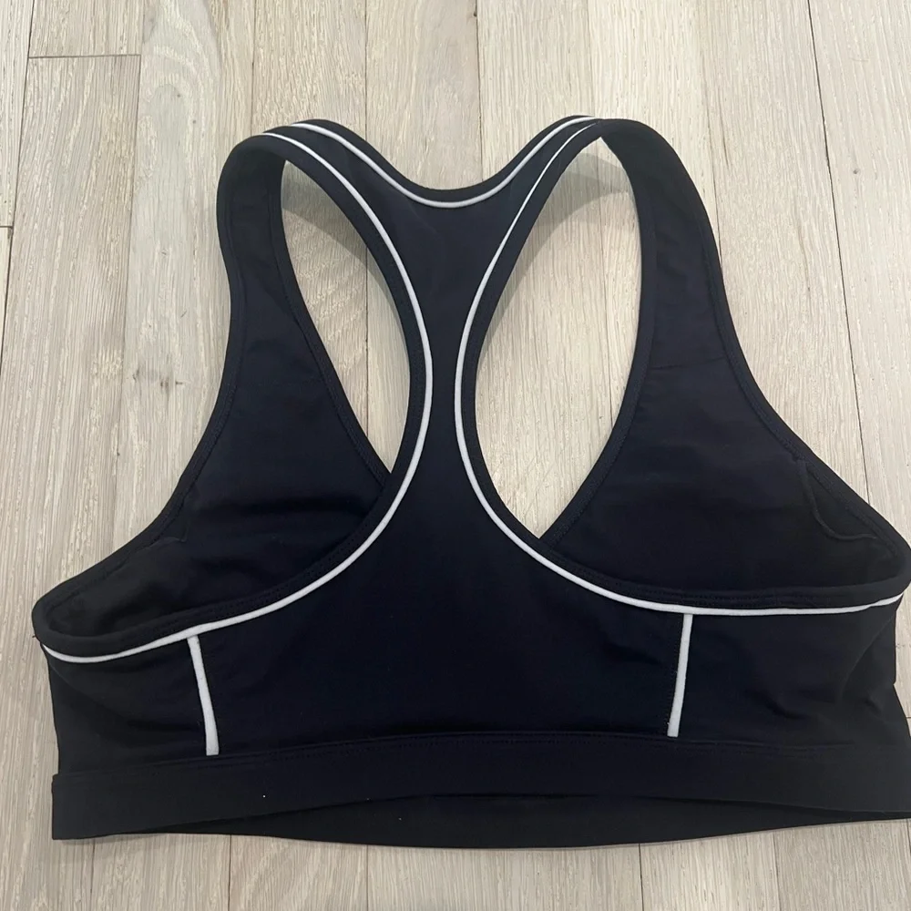 Erin Oprea Basics Motion Play Piped Sports Bra Black White Women’s Size M - Picture 5 of 11